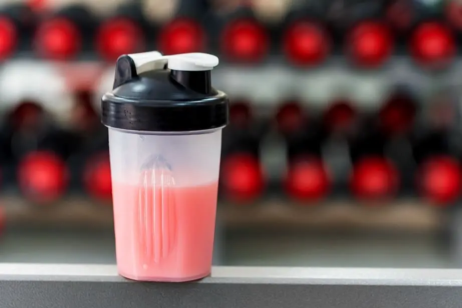 Shaker de protéines, boisson énergisante, idéale pour les muscles